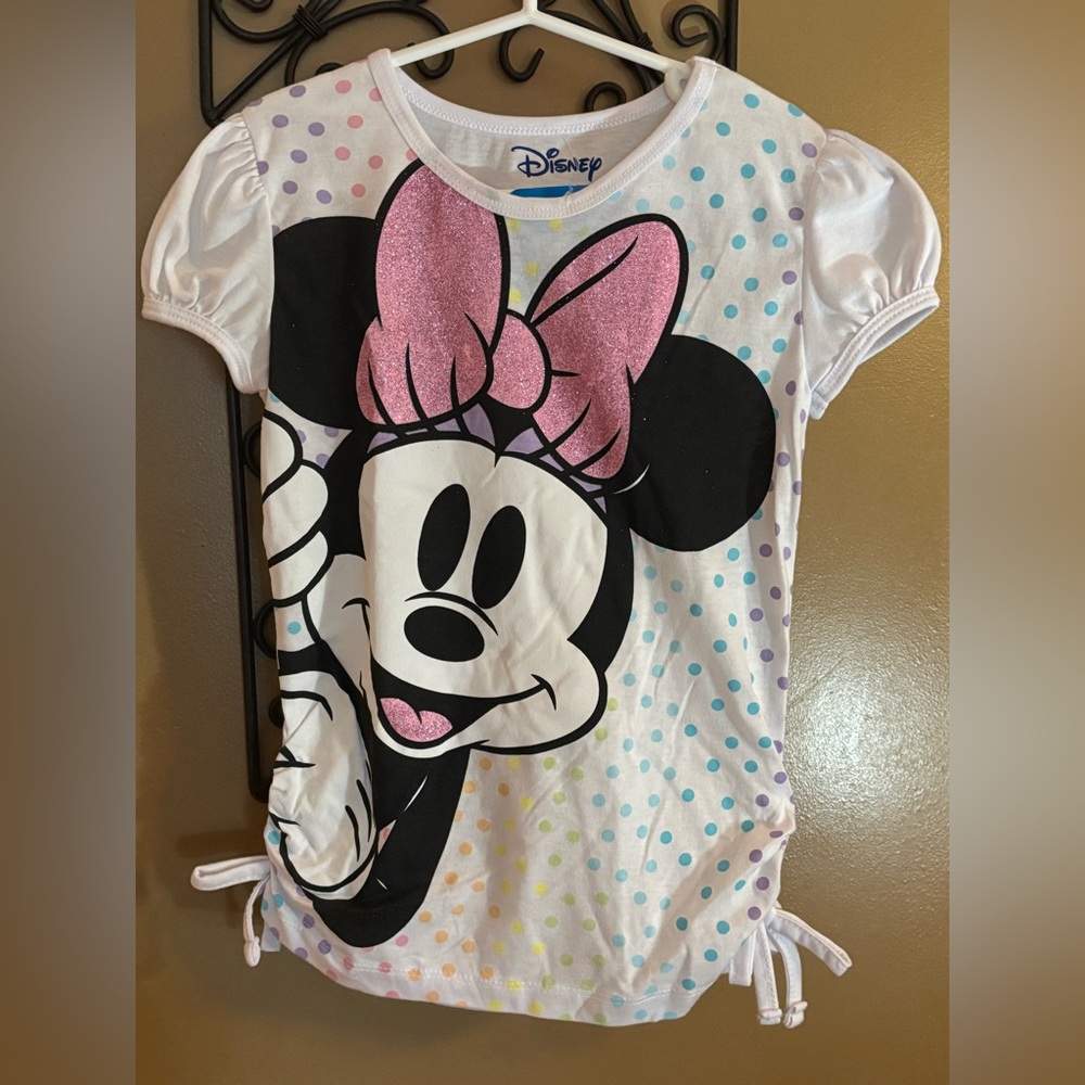 Jerry Leigh Big Peeking Minnie Mouse Sparkly Fashion Tee Youth Large,White 10/12